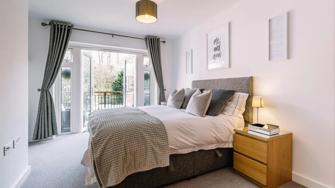 Beds, Sofas